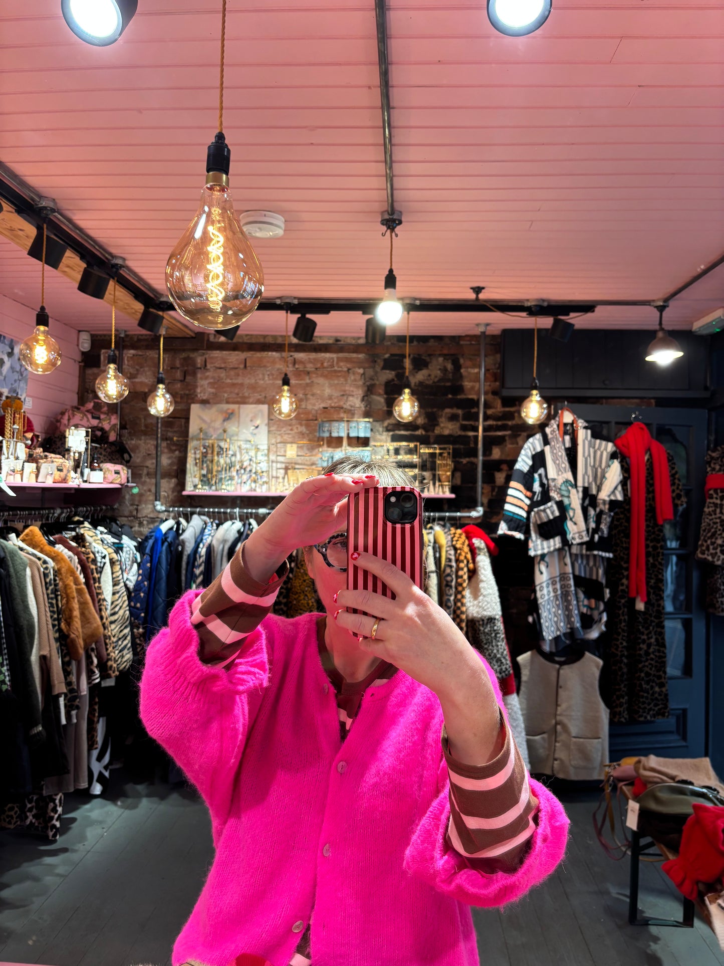 A World of Craft Long Sleeve T-shirt Brown/Pink