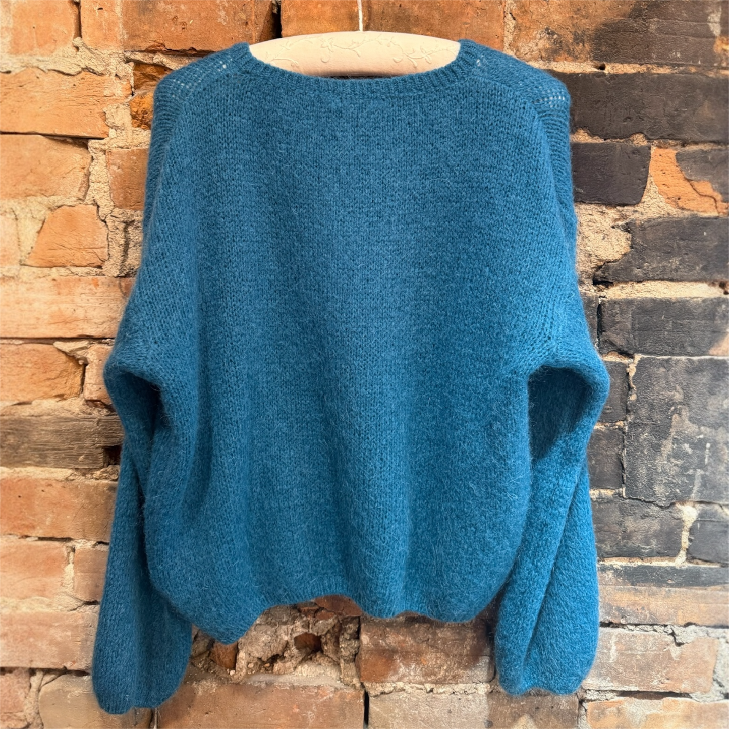 Made In Italy Crewneck Cardigan in Teal