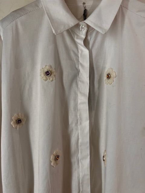 Italian collection -Flower Embellished Shirt