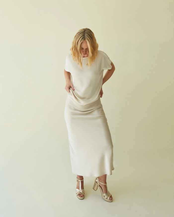 Chalk / Maeve Skirt / Champagne