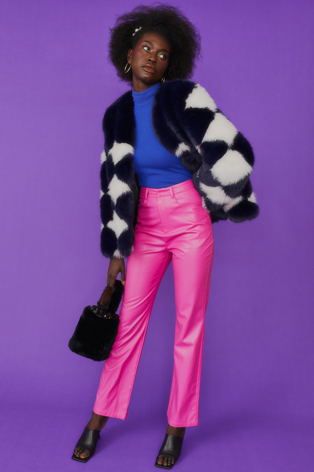 Jayley delilah dimond faux fur jacket navy and white