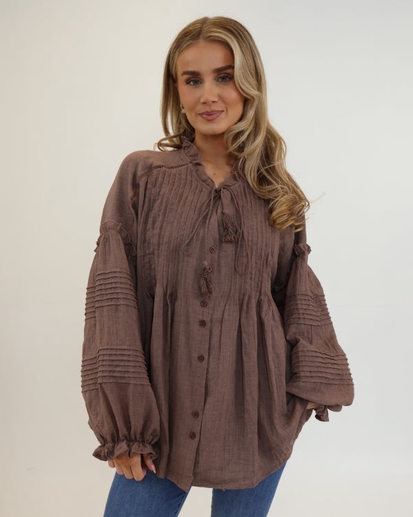 Italian collection Pintuck Pleat Ladder Panel Gypsy Blouse