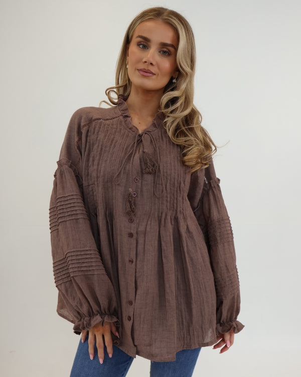 Italian collection Pintuck Pleat Ladder Panel Gypsy Blouse
