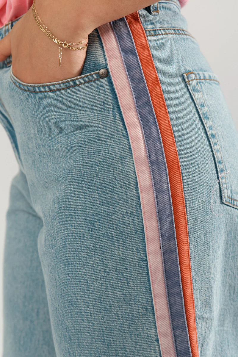 Numph NUMALAGA HR WIDE JEANS - Light Blue Denim