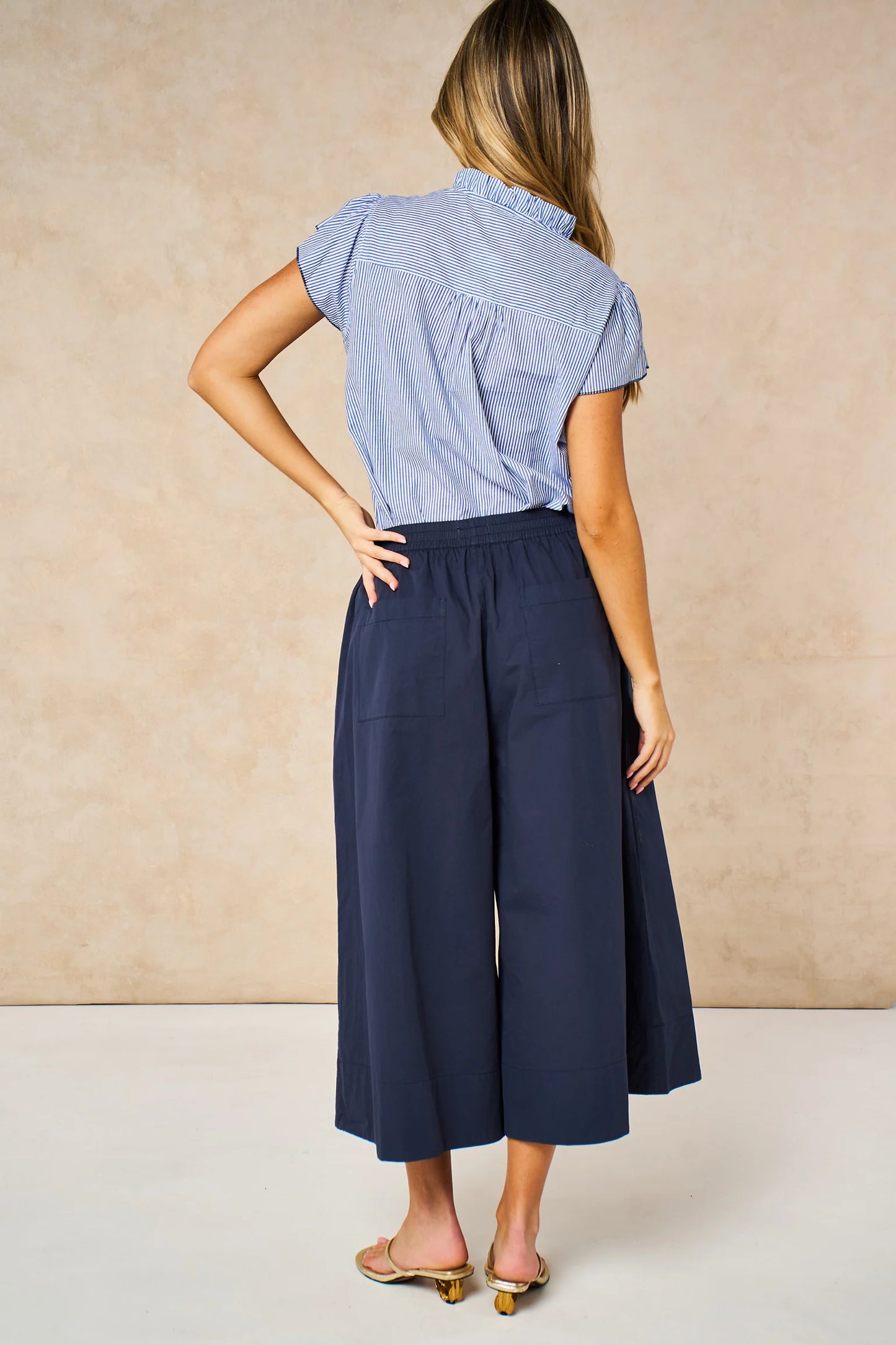 Miss short hair Cropped Wide Leg Cotton Trousers in Navy Blue