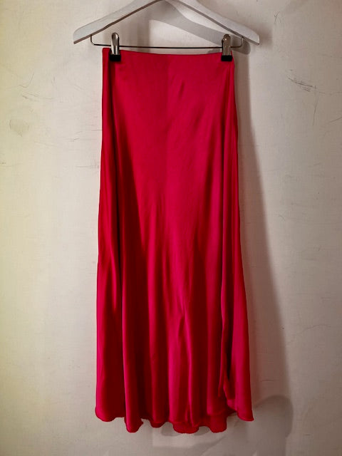 Italian collection satin slip skirt - Hot pink