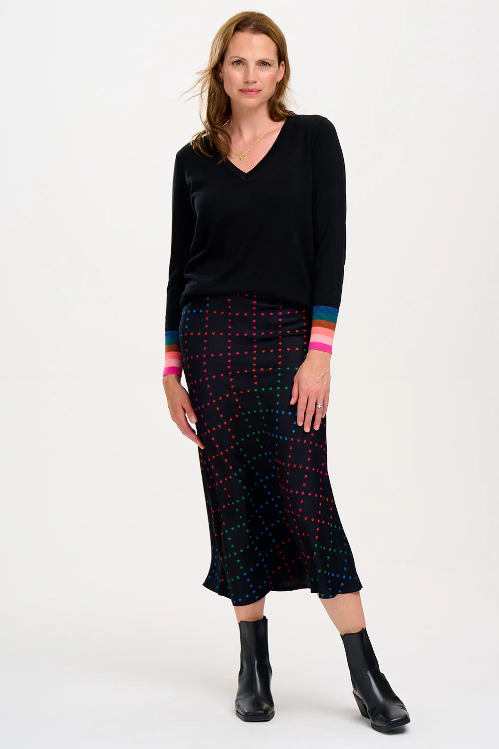 Sugarhill sta midi skirt - black rainbow star print