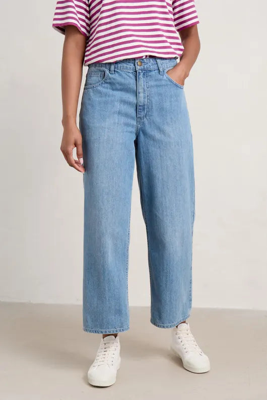 Seasalt Barnes crops -light wash