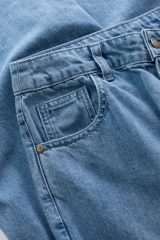 Seasalt Barnes crops -light wash