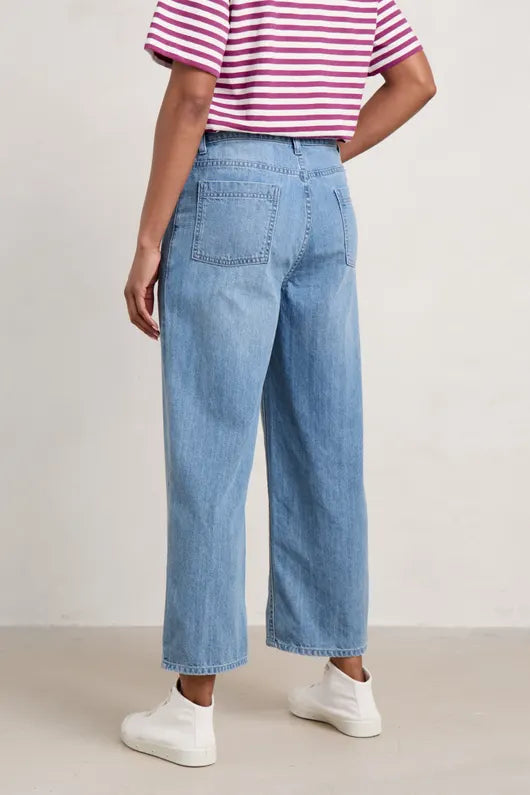 Seasalt Barnes crops -light wash