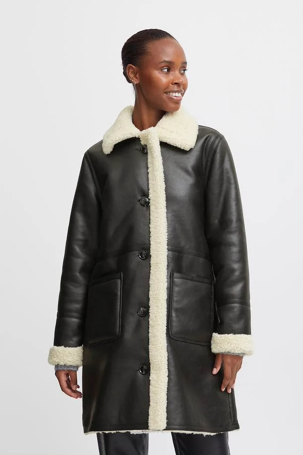 Byoung - Byasanne coat black