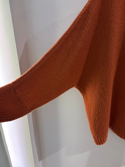 Italian collection Drop Sleeve V-Neck Mohair Jumper (Natural Fibres)2257
