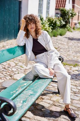 Fransa CHOCOLATE STRIPE - White trousers