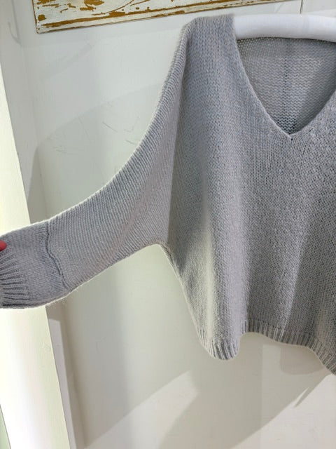 Italian collection Drop Sleeve V-Neck Mohair Jumper (Natural Fibres)2257