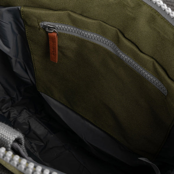 Bantry B sustainable canvas Moss